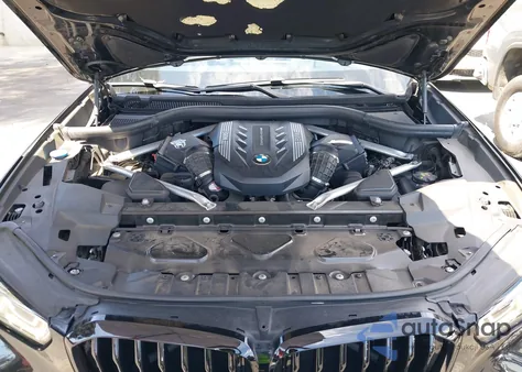 2021 BMW X5 M50I z USA, uszkodzony, nr VIN 5UXJU4C05M9E92183